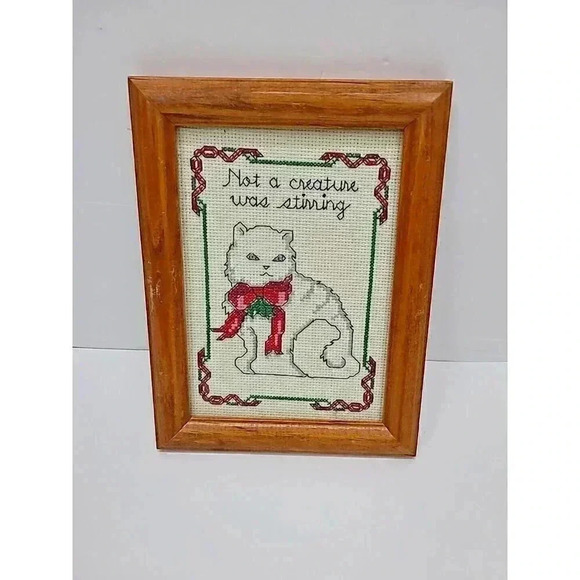 Hand Crafted Cross Stitch Kitty Cat Framed - Picture 1 of 3